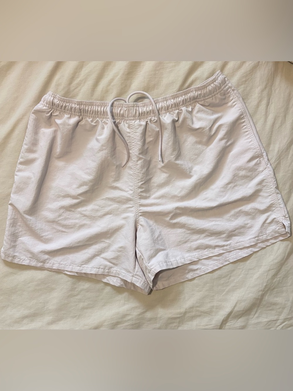 Aritzia TNA Big Easy 5” Short